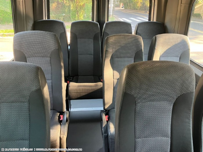 Mercedes-Benz SPRINTER 515 2.2 20 LUGARES 2014/2015